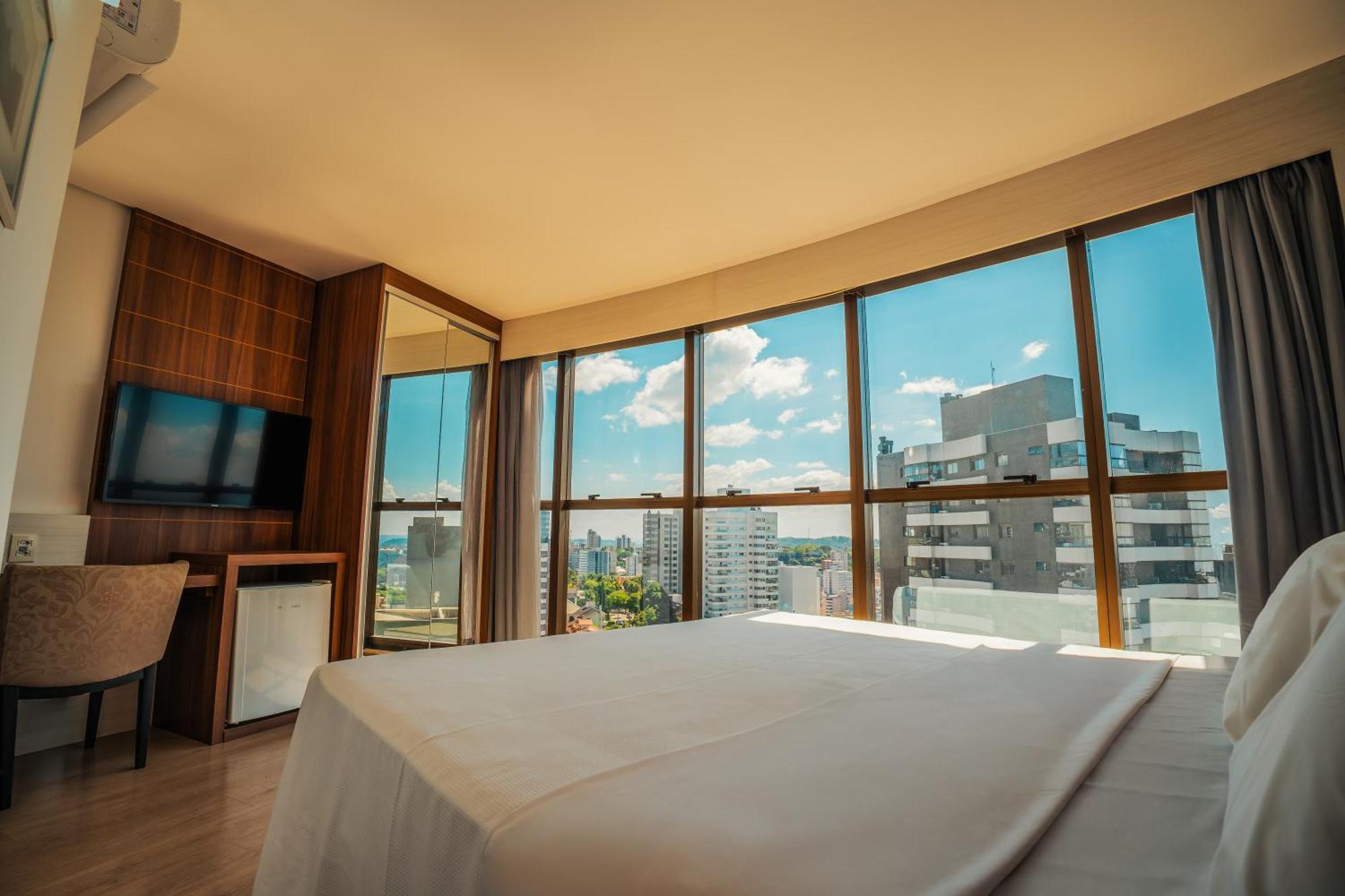 Hotel Laghetto Bento Bento Gonçalves エクステリア 写真